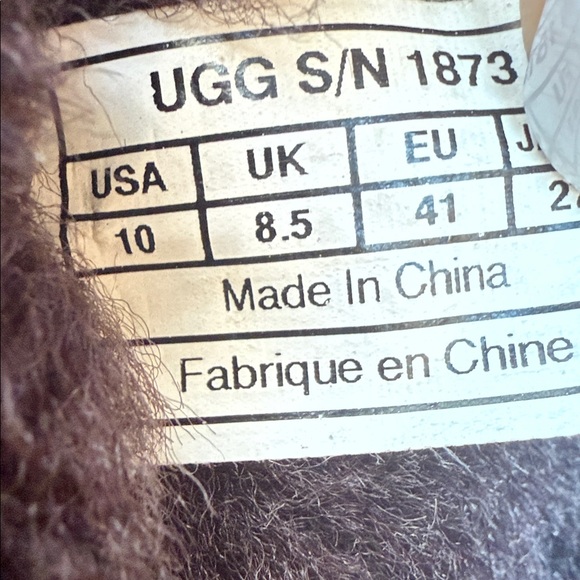 EUC Ugg Tall Boots with buttons SIZE 10 - Picture 6 of 7